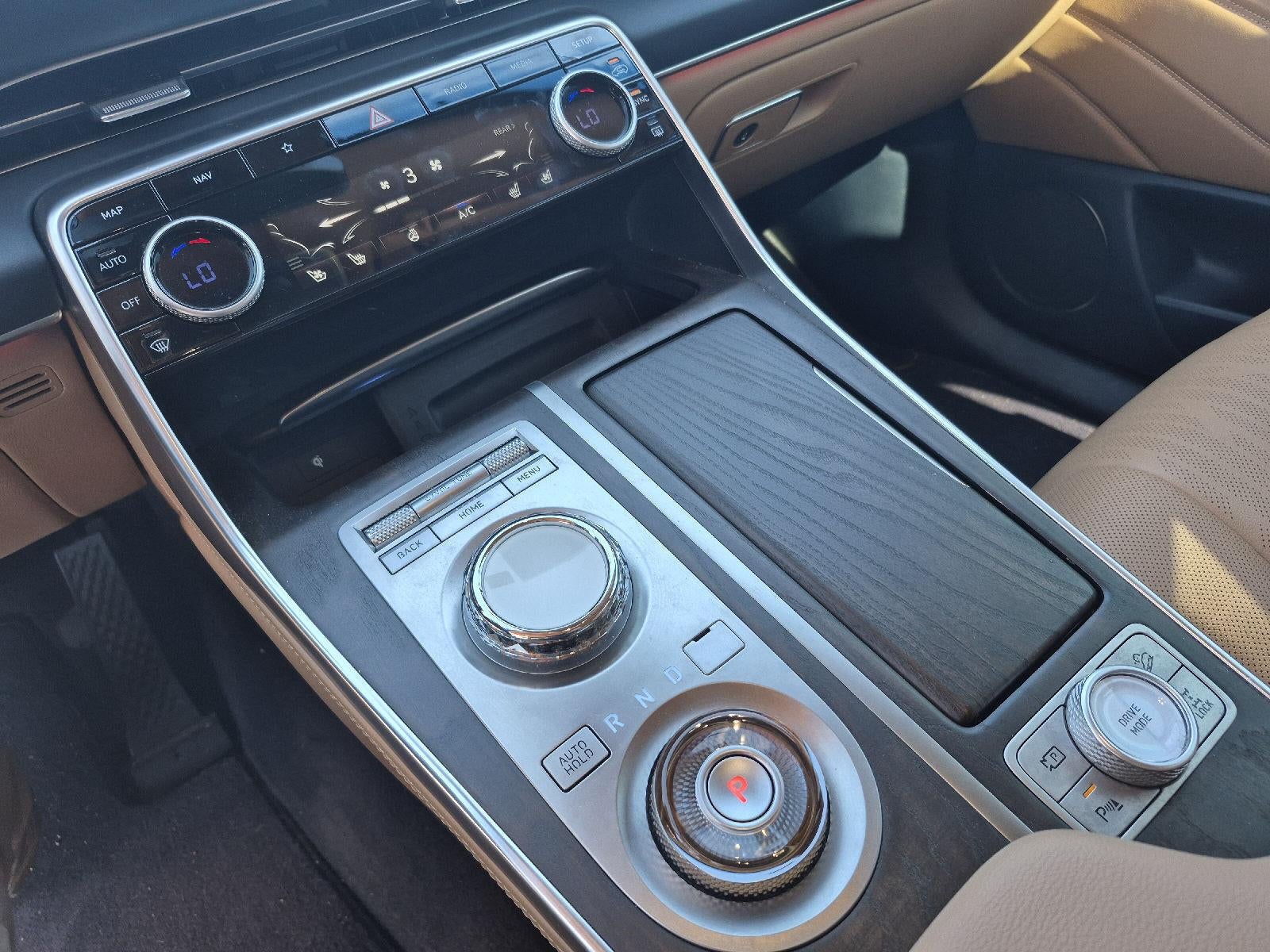 2023 Genesis GV80 Base